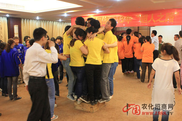 風(fēng)雨同舟讓我明白團(tuán)隊精神