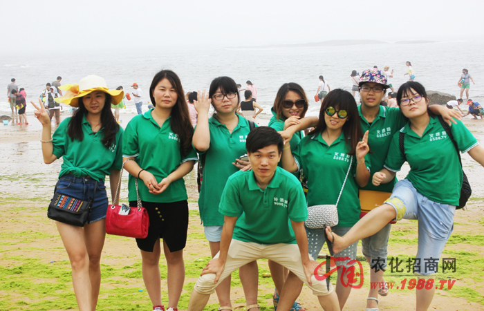 這個(gè)夏天 我們一起去看海