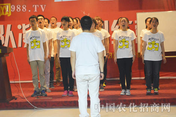 ȫ���Ը����J���M(j��n)ȡ�ٳ��l(f��)