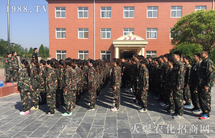 ��׃�Լ� ͻ������