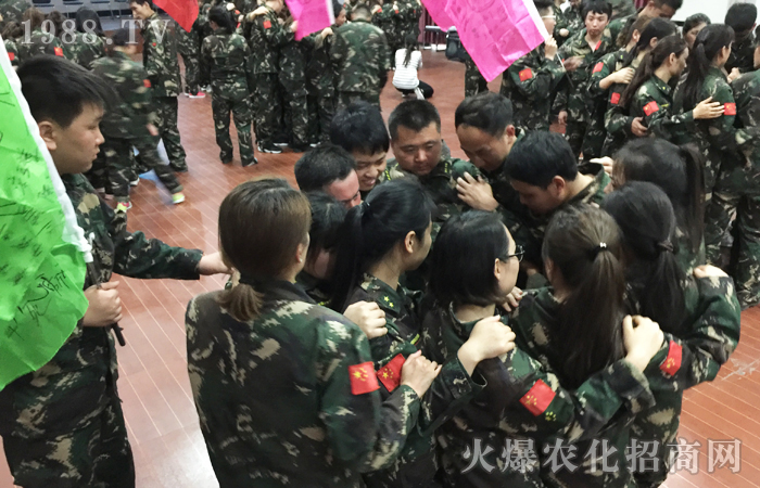 �����X�ѣ�ͻ������