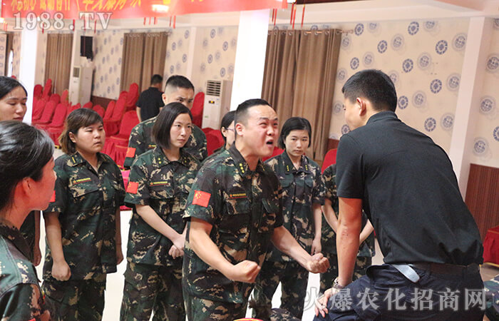 Ī������������ǰ�У�