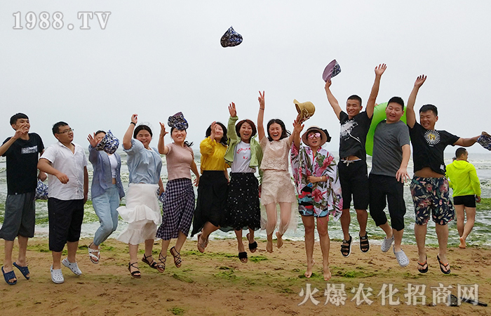 帶上眼鏡和心靈 去感受世界