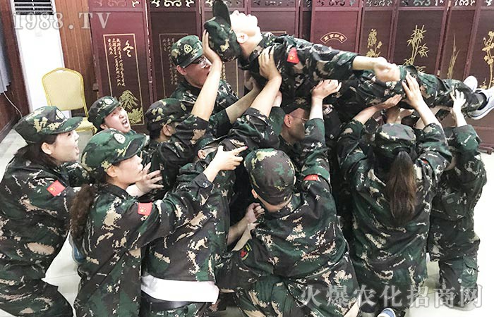 齊心協(xié)力,才能創(chuàng)造奇跡