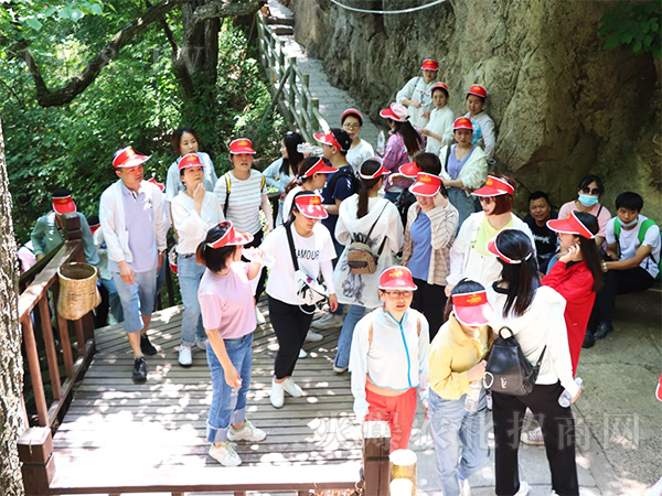 永遠不要停下自己攀登的腳步