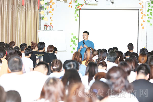 ���M�Ͼ�ɽ���^��ɽ�w�٣��[�r�����^��Ʒ���ӵ��y(t��ng)