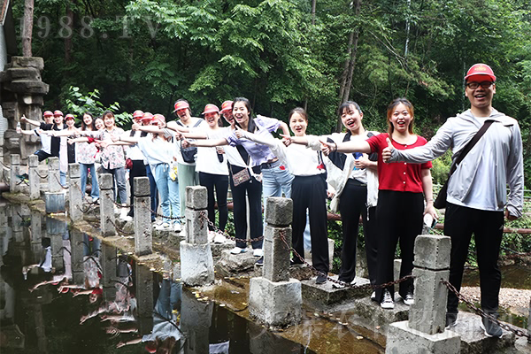 登老君山,學(xué)國學(xué)文化!