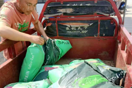 ��(f��)�Ϸʝq�r(ji��)���� �����@�׿�߶��M(j��n)�����ͷʅs�����Ј�(ch��ng)���G�G��