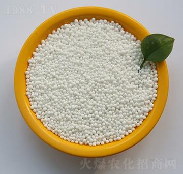 全水溶高塔硝硫基復(fù)合肥料顆粒-珍維多-心連心