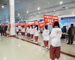 1988.TV�ںʝ��r(n��ng)�Y�p��������������������
