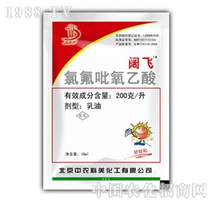 ���r����-��w