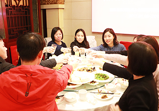 ��ʢ������ҚgЦ�Z���䘷������