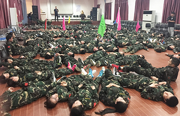 ���������ԗ�����Խ������