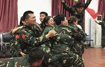 ֻ��ҧ����(ji��n)�����ŕ�(hu��)��ϣ����