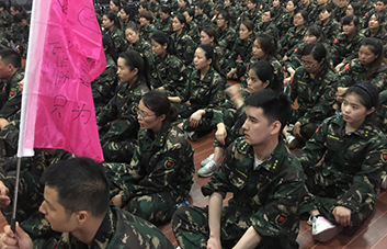 ��(j��ng)��(zh��ng)������������׌�����ϵĲ��߄�(d��ng)����