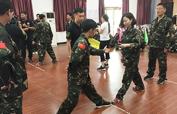 ��(d��ng)���¶��Q�ĕr(sh��)��ȫ�����(hu��)����׌·��