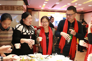 �𱬾W(w��ng)�����c�þƾW(w��ng)���g(sh��)�e�����Ц�_�