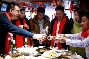 �����c�𱬾W(w��ng)�ľ�Ӣ�T���e�������