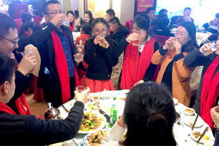 �r(n��ng)���W(w��ng)��Ӣ�c�𱬾W(w��ng)�ο�ʹ��R��������