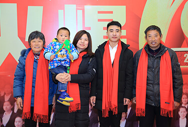 �M�M�Ķ����Ҹ����𱬾W(w��ng)�T���c���˺�Ӱ���