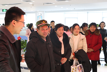 �íh(hu��n)�����ù�������ĸ�������T����ĸ���^�𱬾W(w��ng)��