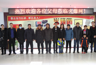 ���x���Lʮ��ĬĬ֧�����gӭ��λ��ĸ�W�R����